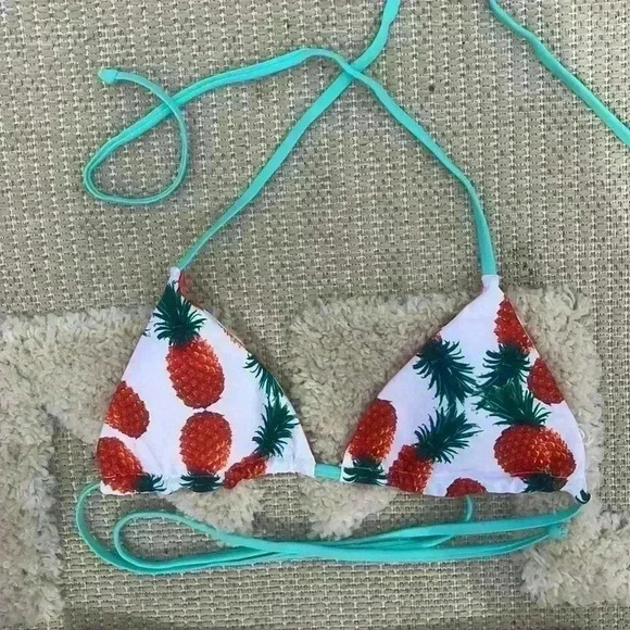 NWOT🍍Pineapple Print Reversible Bikini - Picture 3 of 8